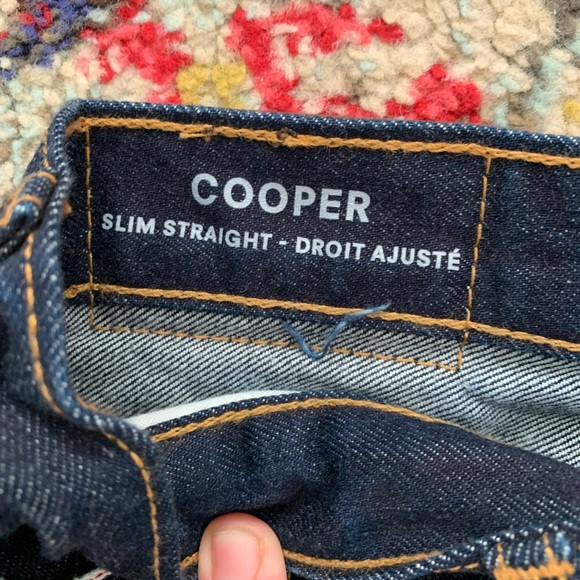 Like new, Frank & Oak dark wash skinny jeans - Picture 4 of 4